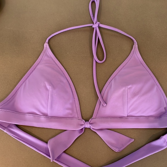 Victoria’s Secret adjustable triangle lavender top - Picture 2 of 6